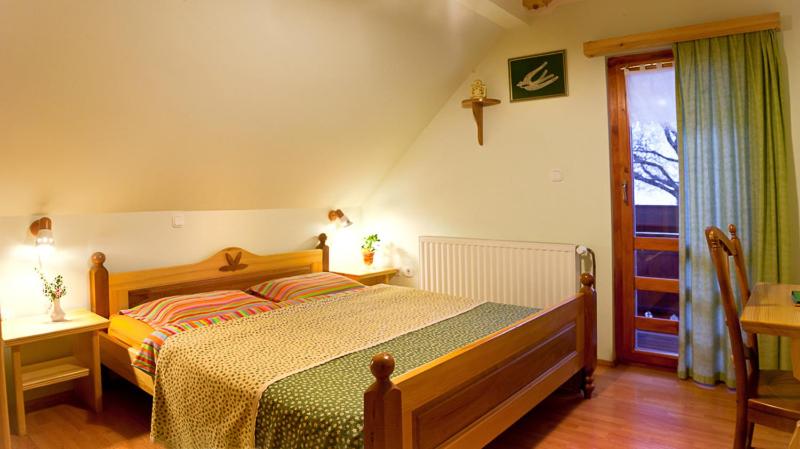 Tourist farm rooms, Cerkno