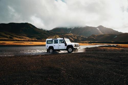 AVTOSERVIS, NADOMESTNI DELI LAND ROVER IN MG, BLAŽ BENČINA S.P., DOL PRI LJUBLJANI, ČRNUČE