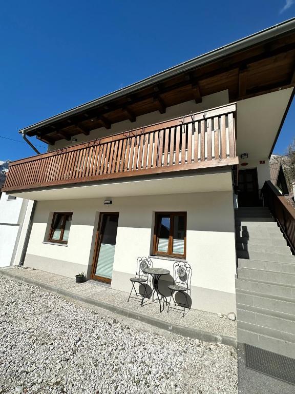 Apartma Alma Bovec