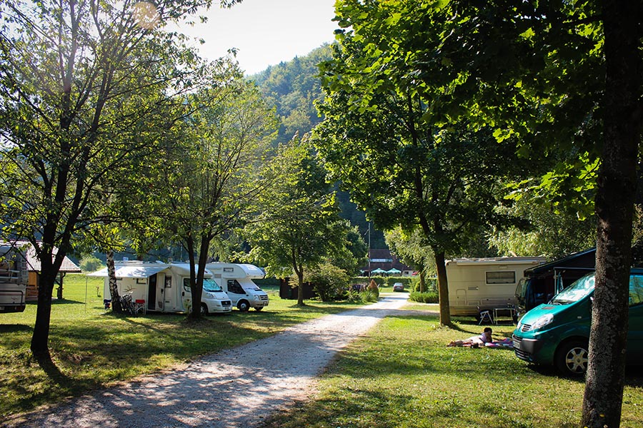 Camp Resnik, Kamnik